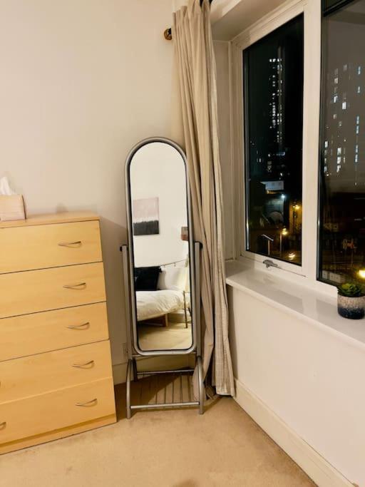 Beautiful Central Open Plan Living! مانشستر المظهر الخارجي الصورة