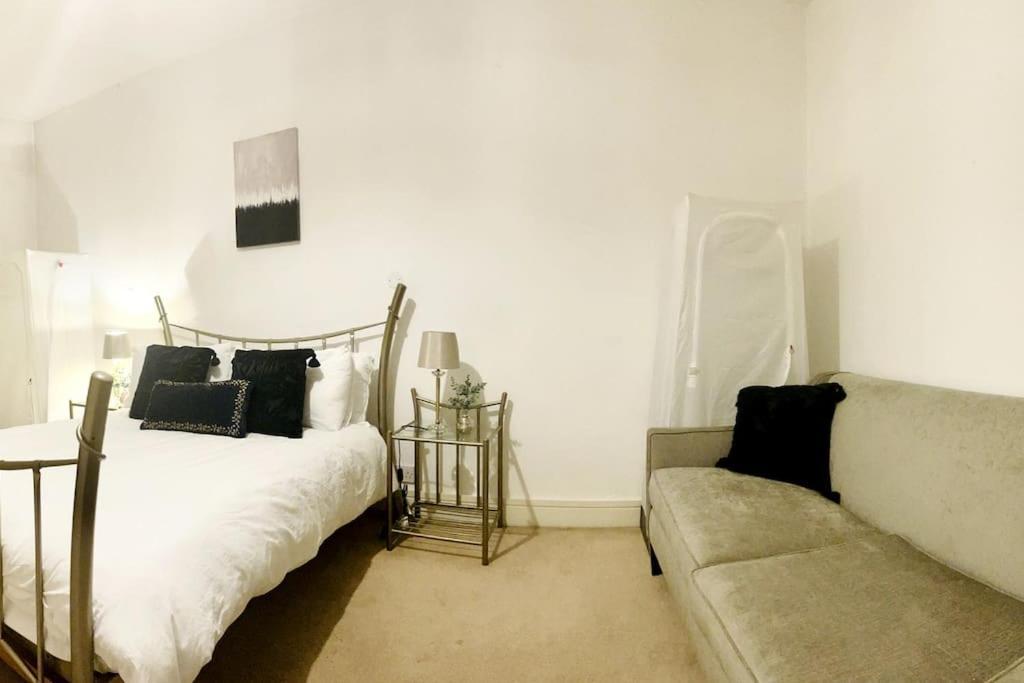 Beautiful Central Open Plan Living! مانشستر المظهر الخارجي الصورة